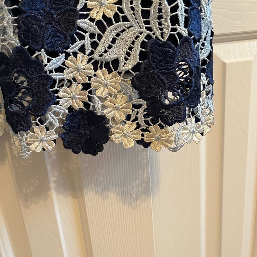 NWT FASHION NOVA SUIT. FLORAL LACE KAELIE BLAZER AND PANT SUIT. MEDIUM SOLD OUT - Picture 6 of 12